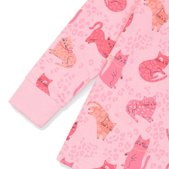 ALLOVER KITTY PRINT BABY PINK T-SHIRT