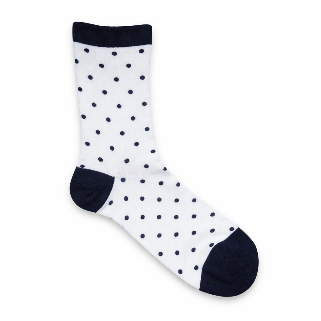 DOTTED WHITE SOCKS