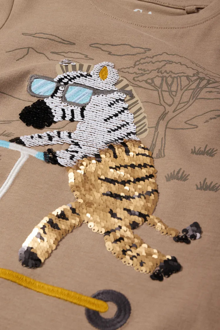 ZEBRA ON SCOOTY FLIP EMBROIDERY T-SHIRT
