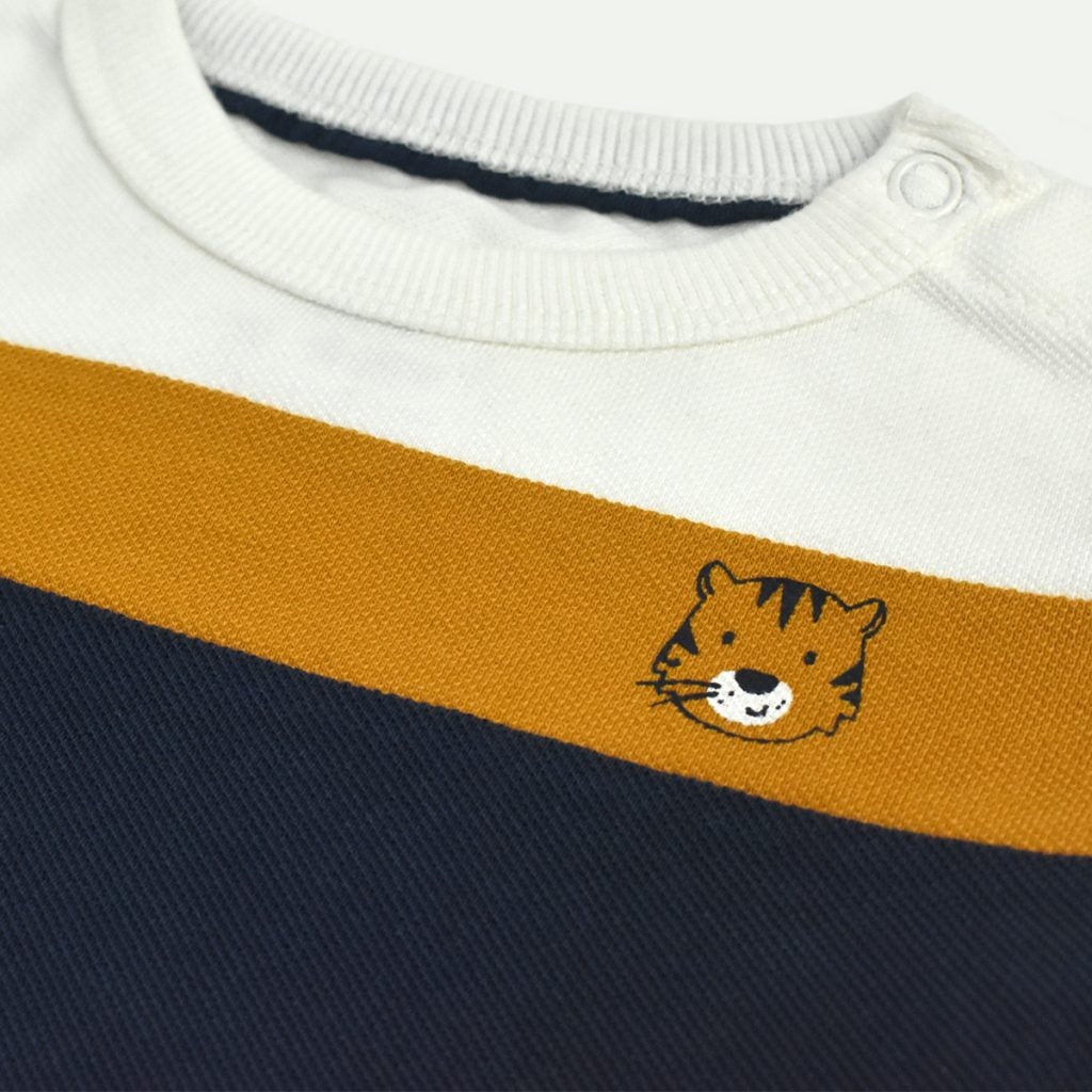 Little tiger patch t-shirt