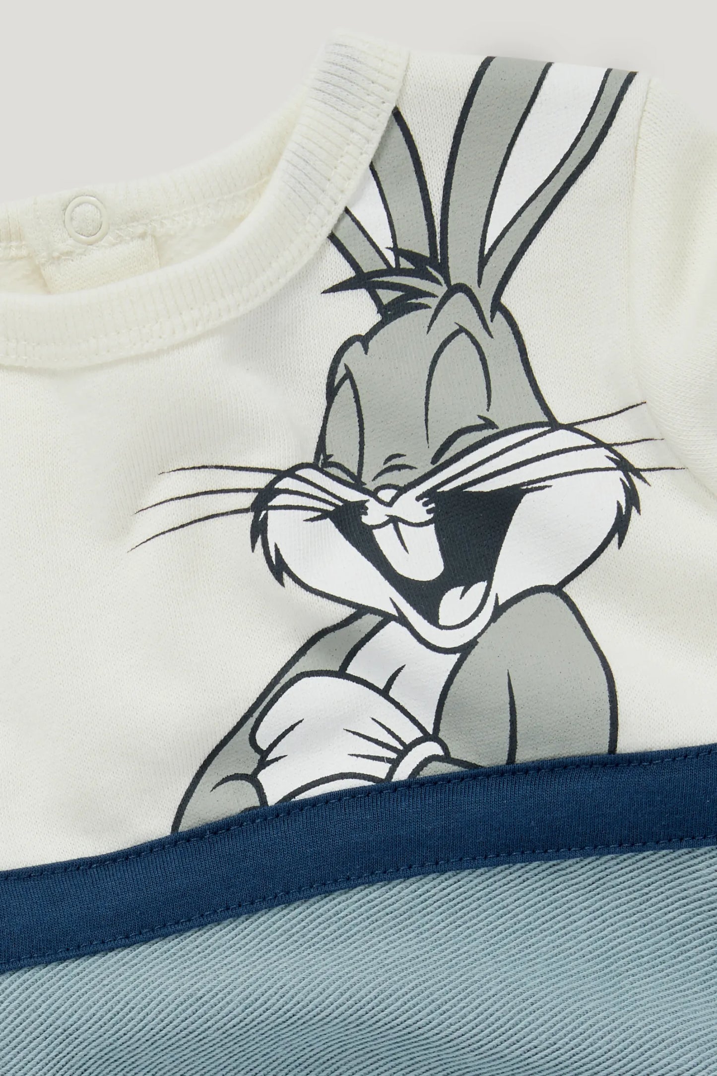 BUGS BUNNY SWEATSHIRT