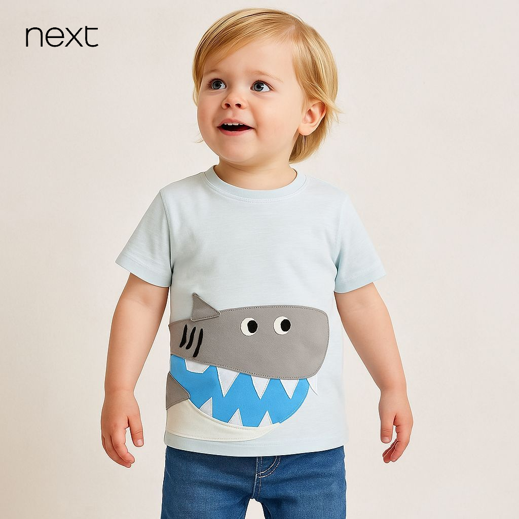 Shark appliqué light blue t-shirt