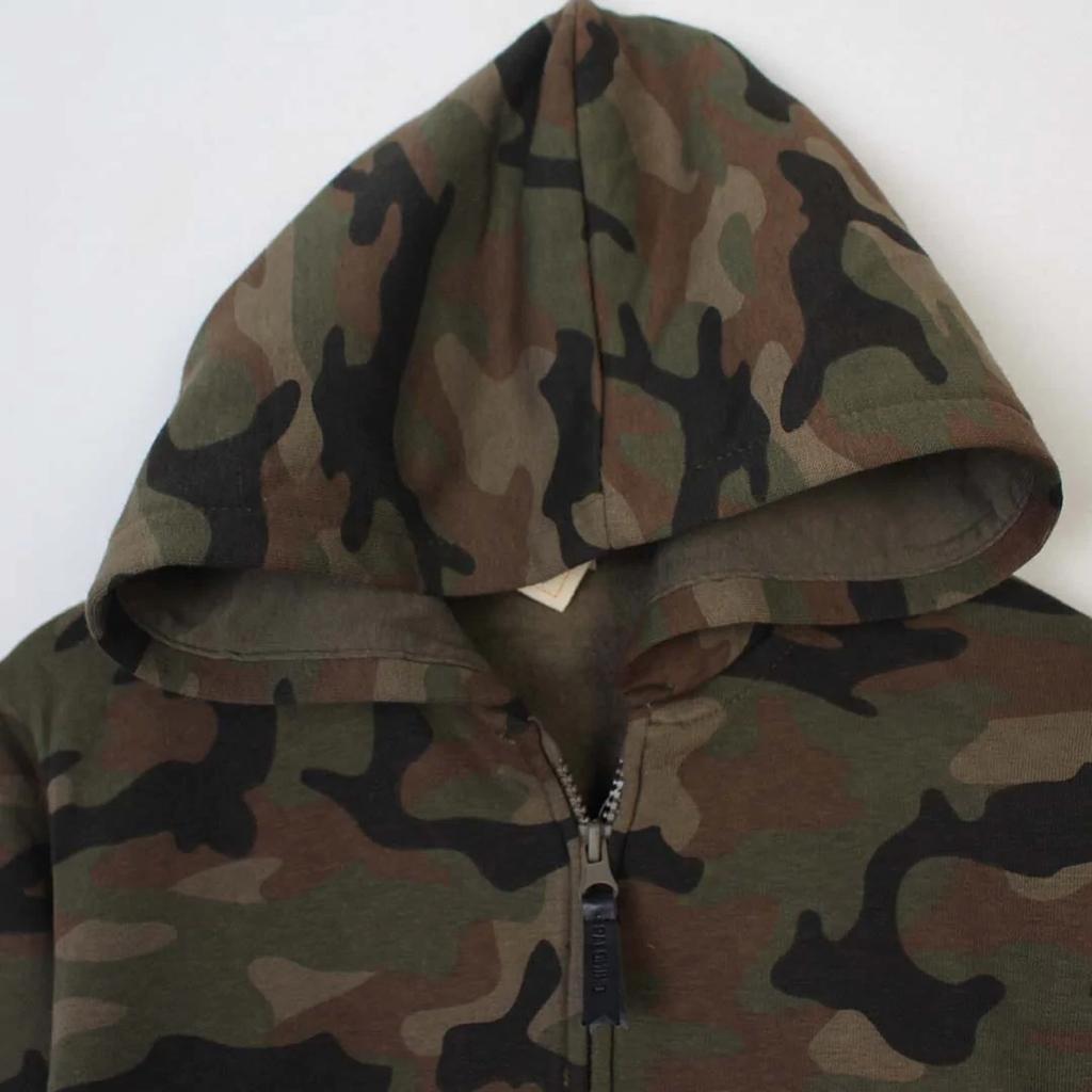CAMOUFLAGE ZIPPER HOOD