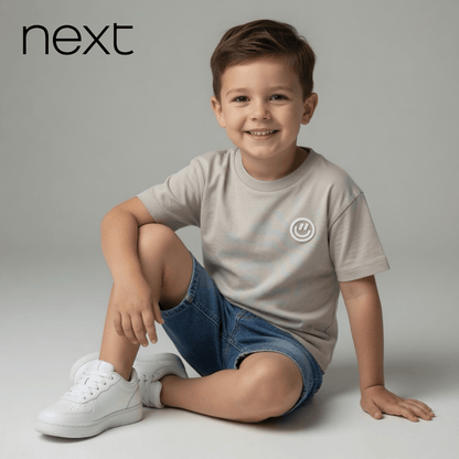 SMILEY LIGHY BROWN APPLIQUÉ T-SHIRT
