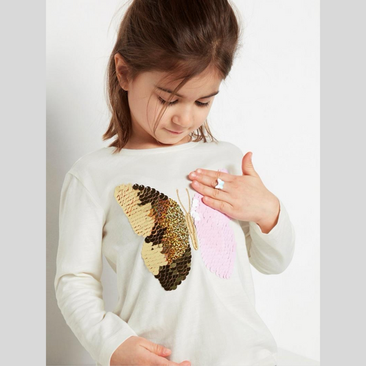 Butterfly flip embroidery t-shirt