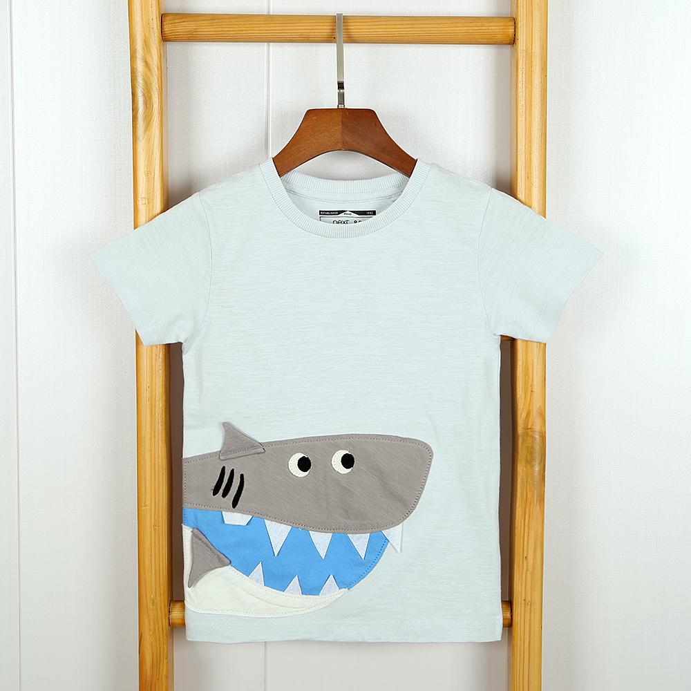 Shark appliqué light blue t-shirt