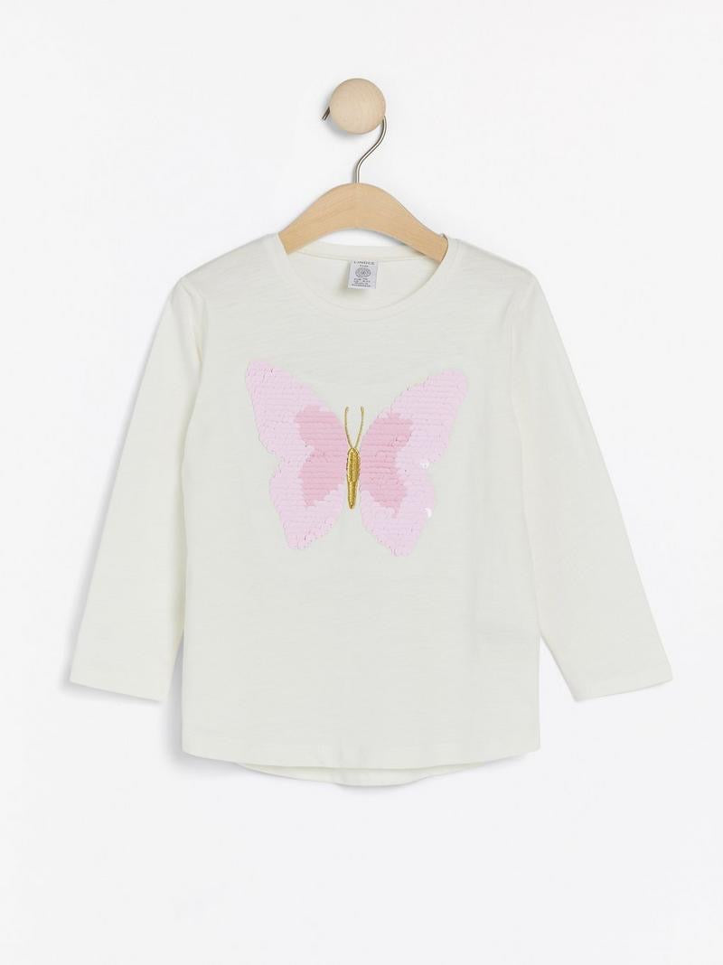 Butterfly flip embroidery t-shirt