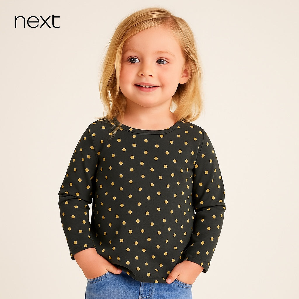 N polka dots t-shirt