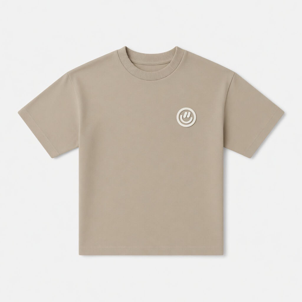 SMILEY LIGHY BROWN APPLIQUÉ T-SHIRT