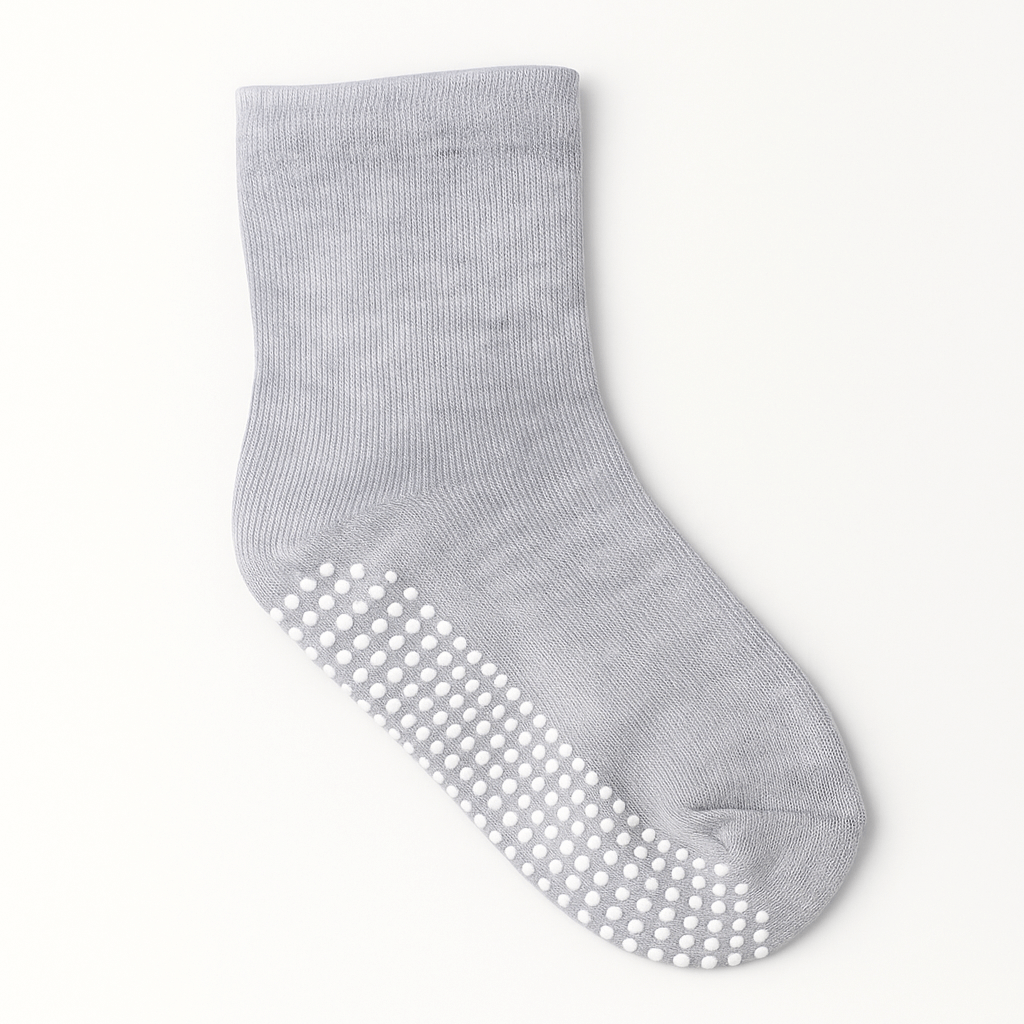 GREY ANTISLIP SOCKS