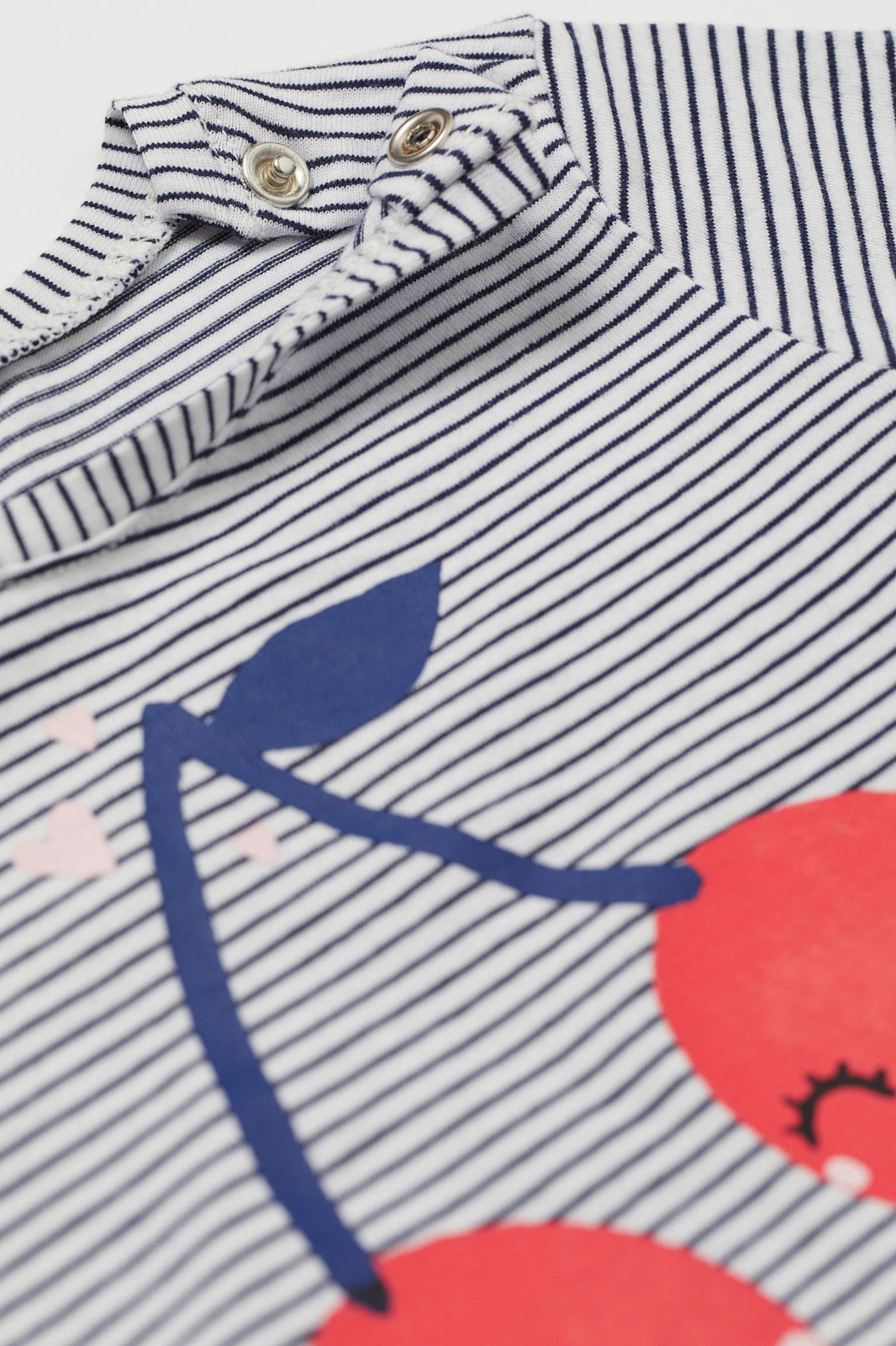 Cherry lining t-shirt