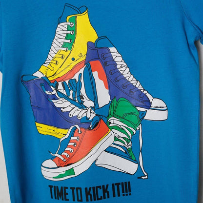 Sneakers t-shirt