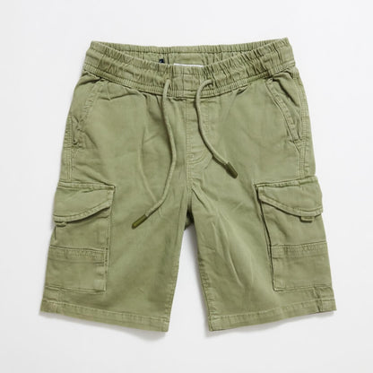 POCKET STYLE GREEN SHORTS